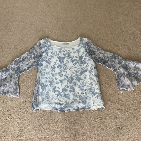 Viola Borghi Italy Blue Floral Silk Blouse with Bell Sleeves Sz L - Picture 7 of 9